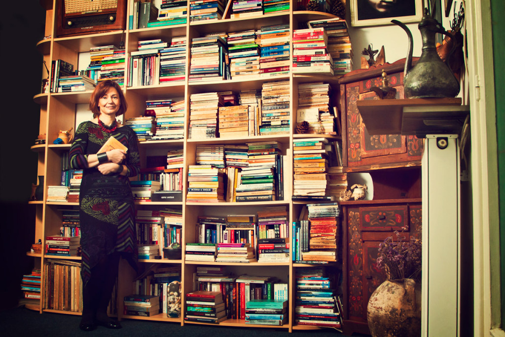 Cristina Andrei și biblioteca personală
